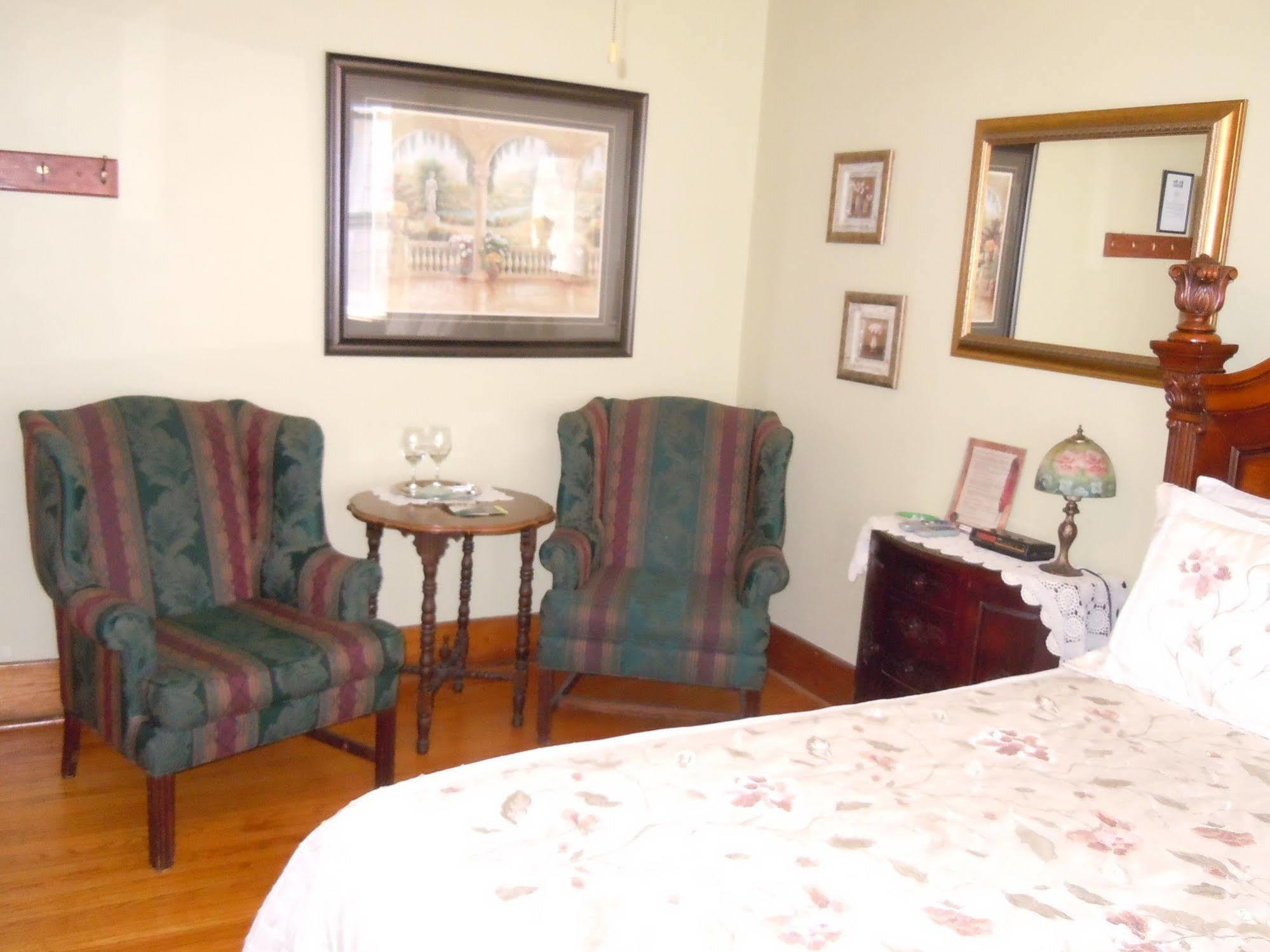 Glen Mhor Bed And Breakfast Niagara Falls Esterno foto